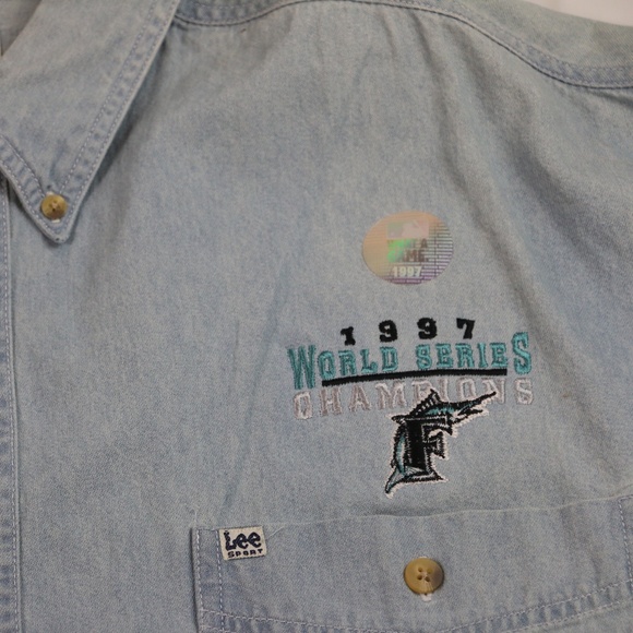 Lee Sport Mens Button Down Shirt Jean XL Vintage - Picture 2 of 8